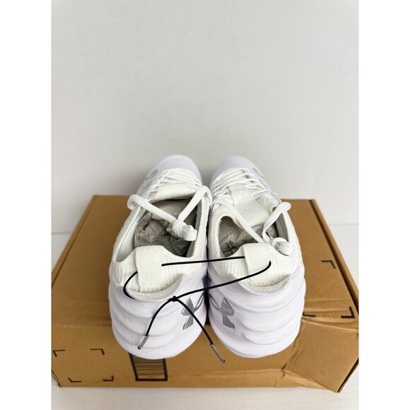 -1410 Under Armour Smoke Suede Football Cleats White/Silver-US 8.5 Mens - Picture 5 of 5